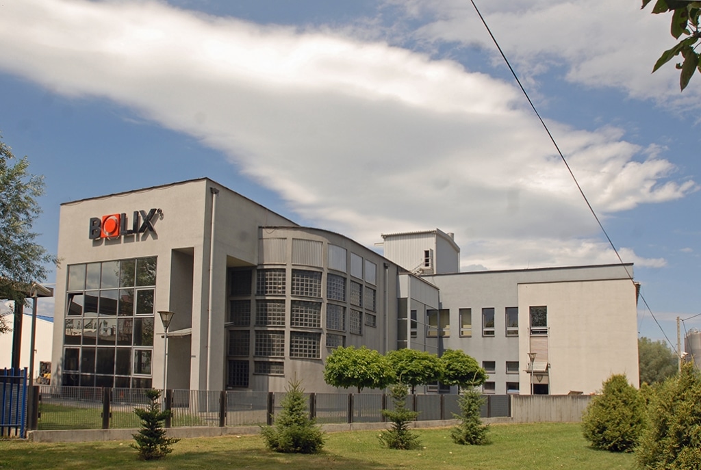 Bolix building